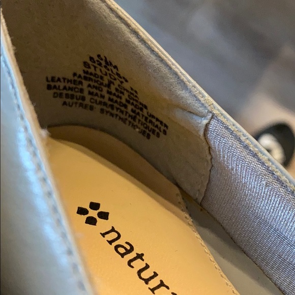 NATURALIZER vintage grey leather heel shoes| 6.5 - Picture 9 of 12